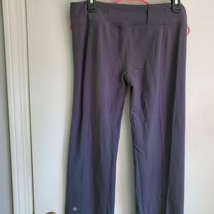 Lululemon yoga pants